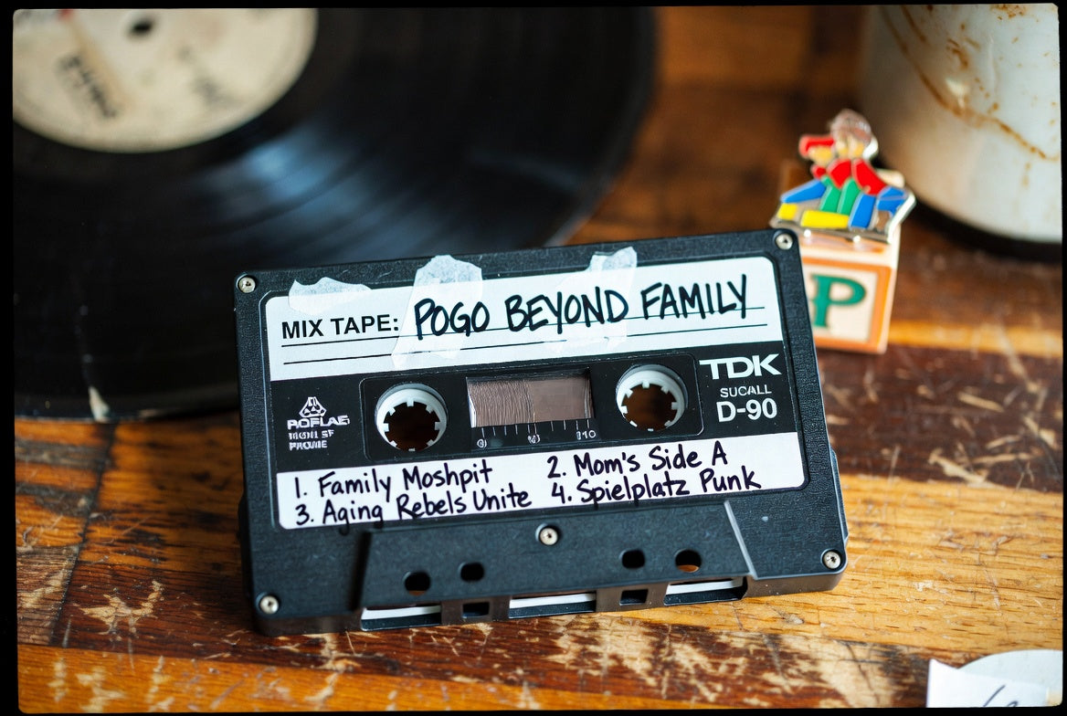 01 // MIX TAPE